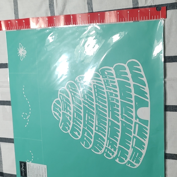 Chalk Couture Beehive Transfer - Picture 3 of 3